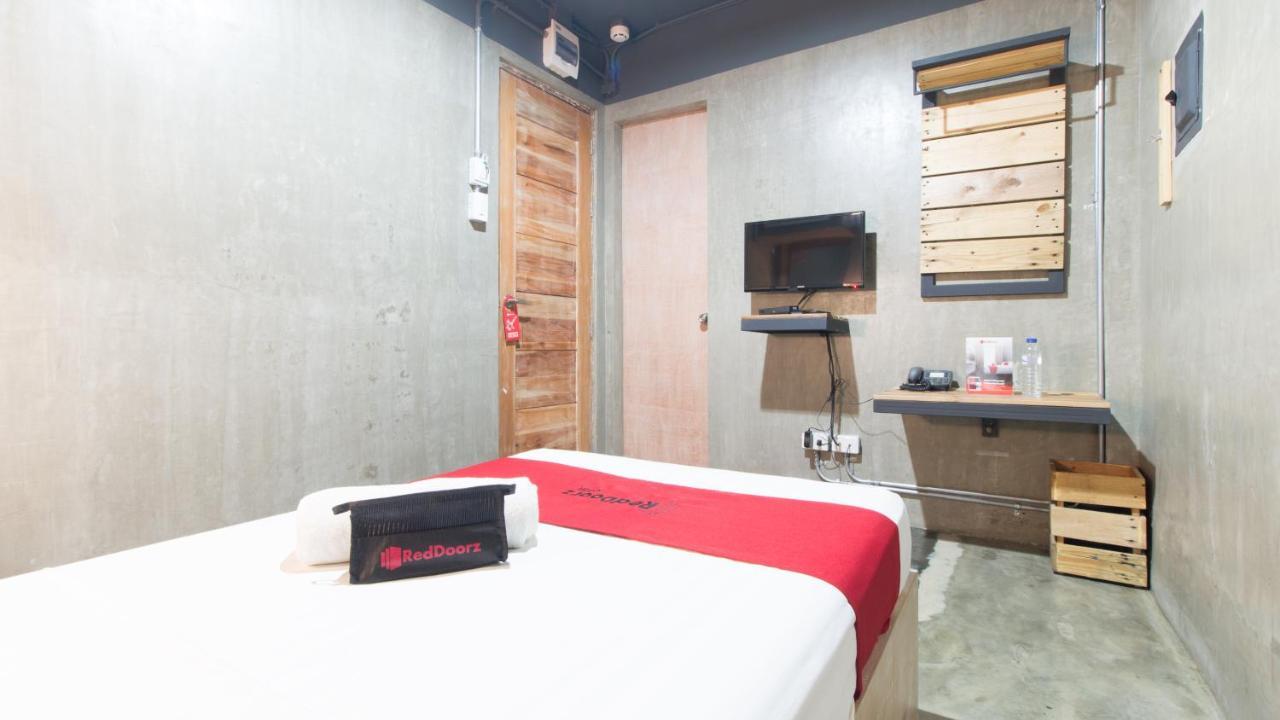 Reddoorz Plus @ Taft North Mandurriao Iloilo City Exterior photo