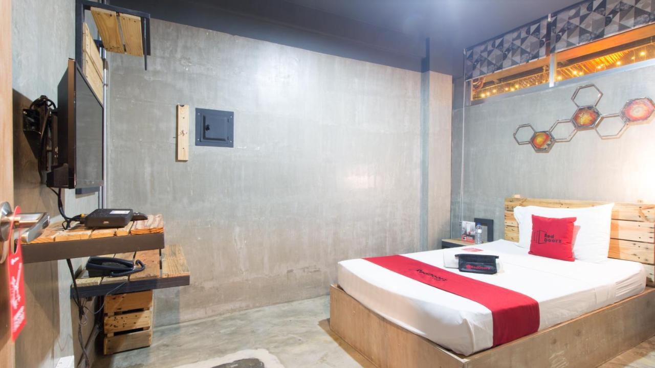 Reddoorz Plus @ Taft North Mandurriao Iloilo City Exterior photo