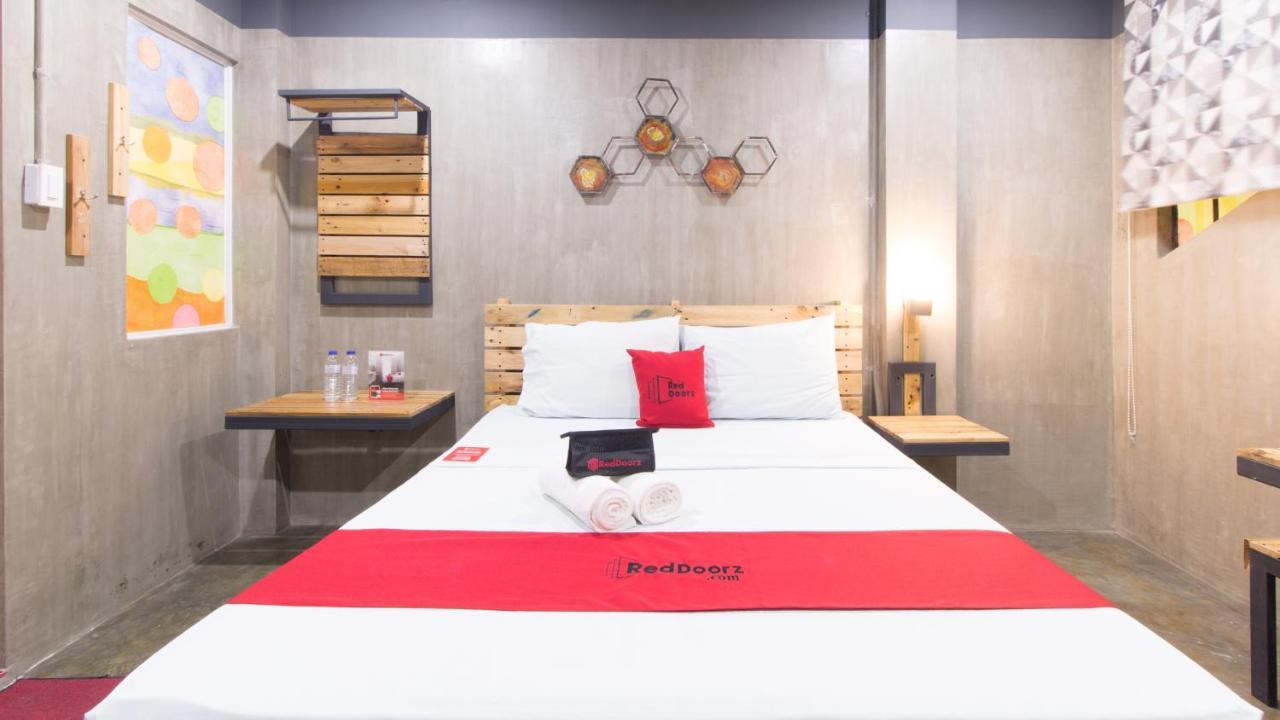 Reddoorz Plus @ Taft North Mandurriao Iloilo City Exterior photo
